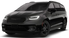 2026 Chrysler Pacifica SELECT Passenger Van