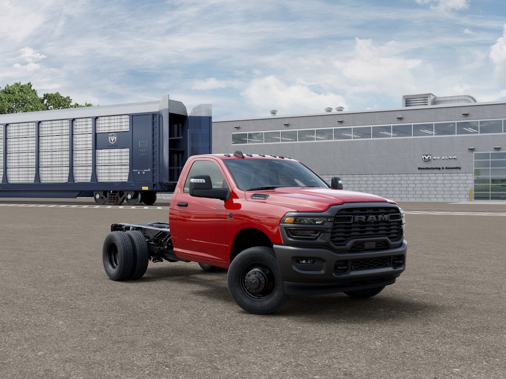 New 2026 Ram 3500 Chassis Cab Tradesman/Big Horn Pickup