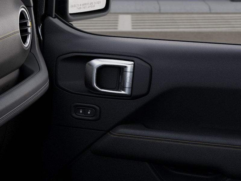 2025 Jeep Wrangler 4-Door Sahara - Photo 35