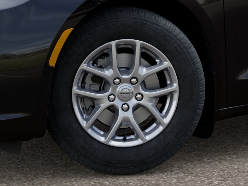 2026 Chrysler Pacifica photo 4