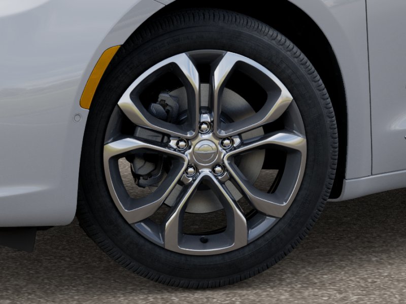 2026 Chrysler Pacifica Pinnacle photo 4