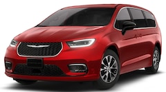 2026 Chrysler Pacifica Select Passenger Van