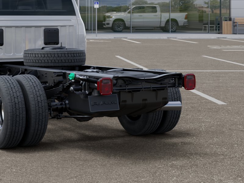 2026 RAM 3500 Chassis Tradesman - Photo 13