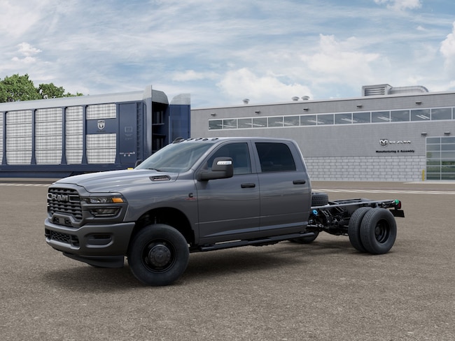 2026 Ram 3500 Chassis Cab Tradesman/Big Horn Pickup