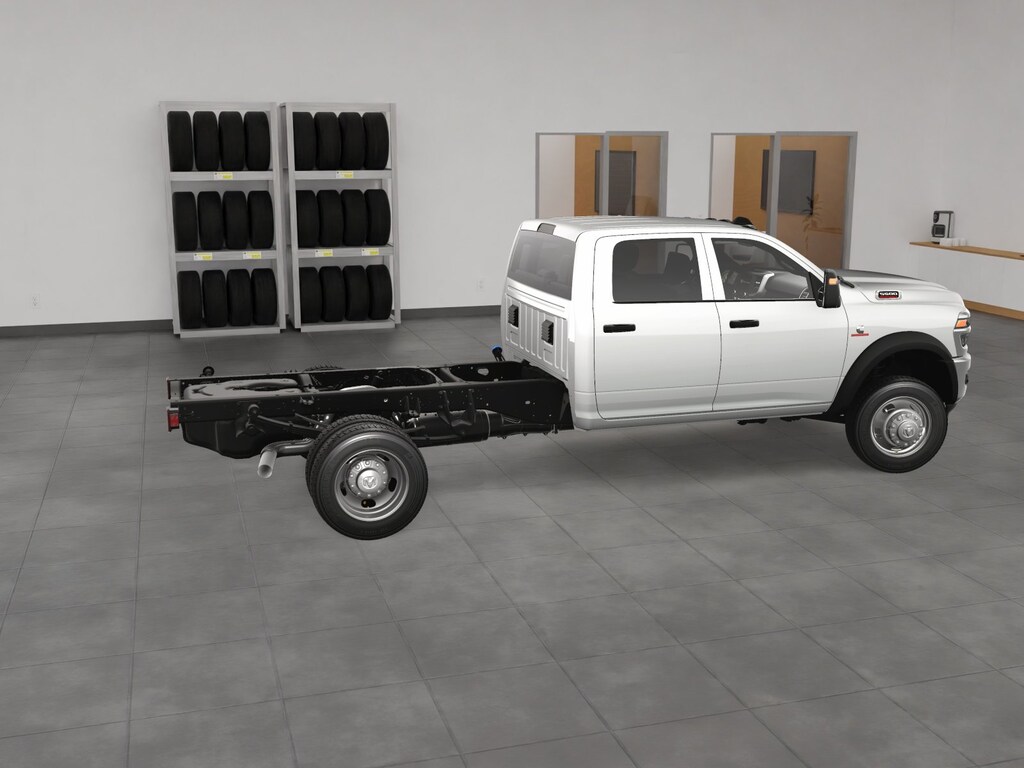 New 2025 Ram 5500 Chassis Cab Tradesman Tradesman 4x4 Crew Cab 60 CA 173.4 WB