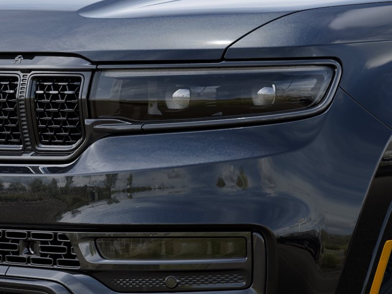 2025 Jeep Grand Wagoneer Series II - Photo 39