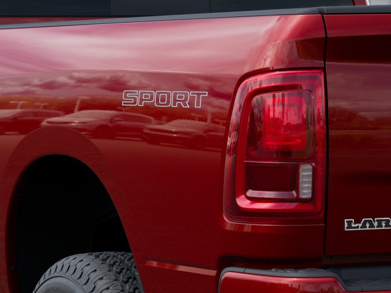 2026 RAM 3500 Laramie - Photo 37