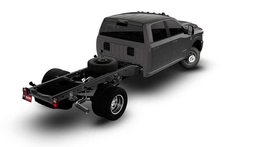 New 2026 Ram 3500 BIG HORN CREW CAB CHASSIS 4X4 60' CA Pickup