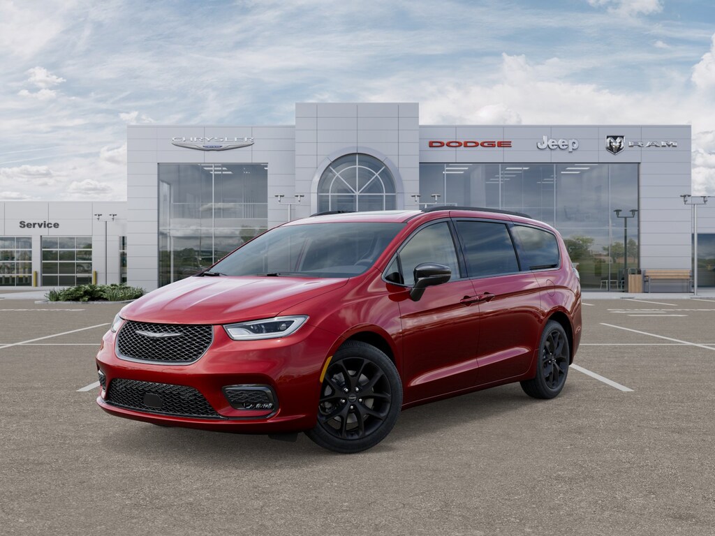 New 2026 Chrysler Pacifica LIMITED AWD Passenger Van