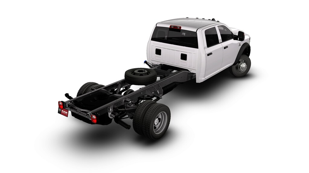 New 2026 Ram 5500 TRADESMAN CHASSIS CREW CAB 4X4 84' CA Pickup
