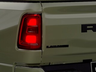 2026 Ram 1500 LARAMIE CREW CAB 4X4 5'7 BOX Pickup