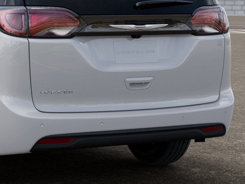 2026 Chrysler Voyager LX - Photo 31