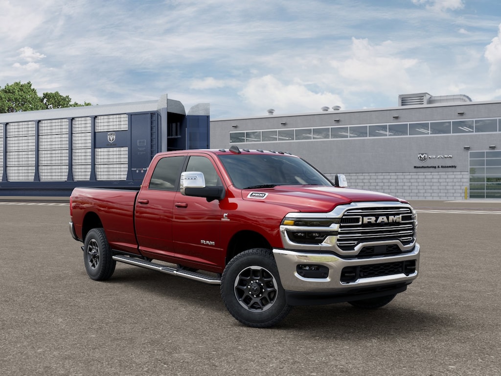 New 2026 Ram 3500 LARAMIE CREW CAB 4X4 8' BOX Pickup