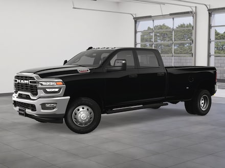 2025 Ram 3500 TRADESMAN CREW CAB 4X4 8' BOX Pickup