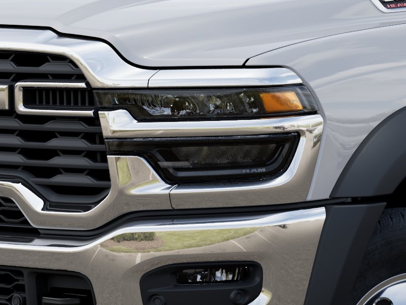 2025 RAM 3500 Chassis Tradesman - Photo 28
