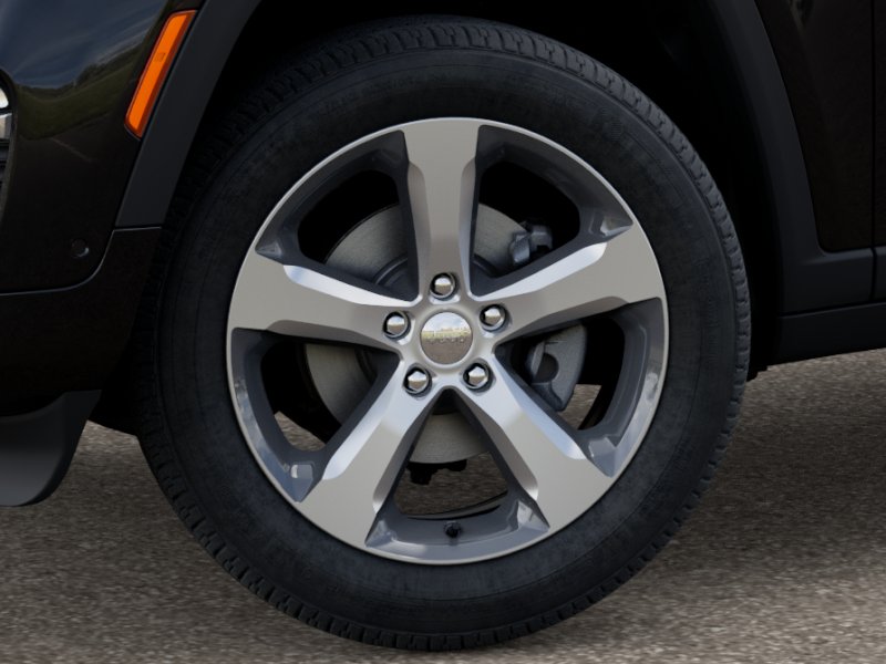 2025 Jeep Grand Cherokee Limited photo 2