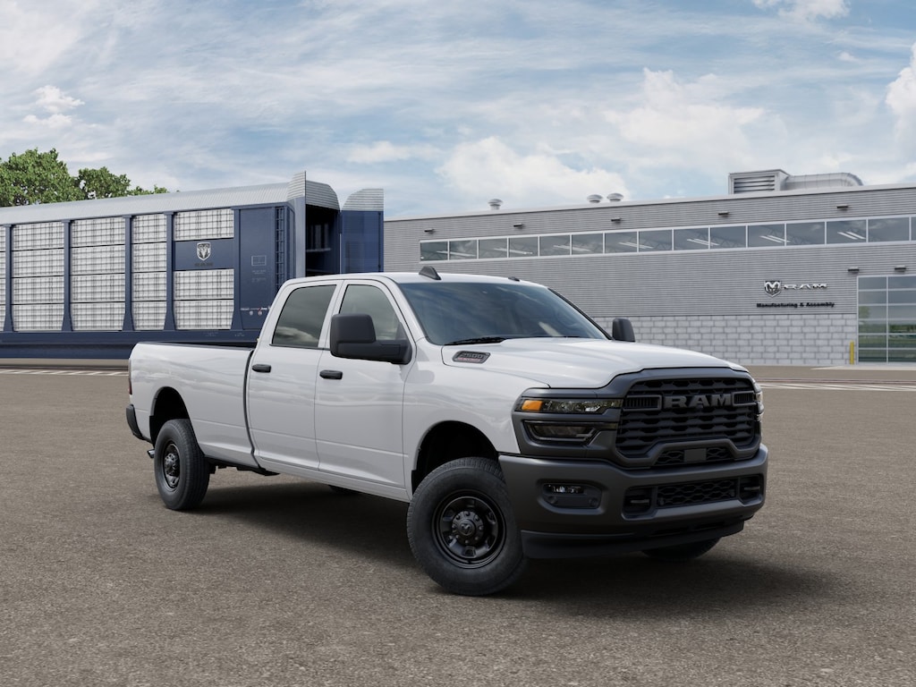 New 2026 Ram 2500 TRADESMAN CREW CAB 4X4 8' BOX Pickup