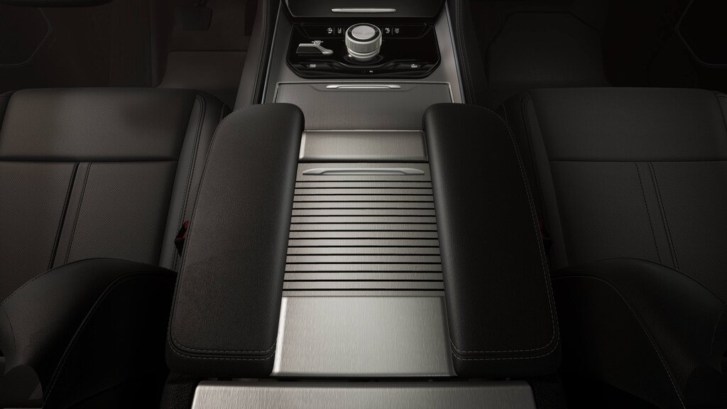 New 2026 Jeep Grand Wagoneer L Base Sport Utility