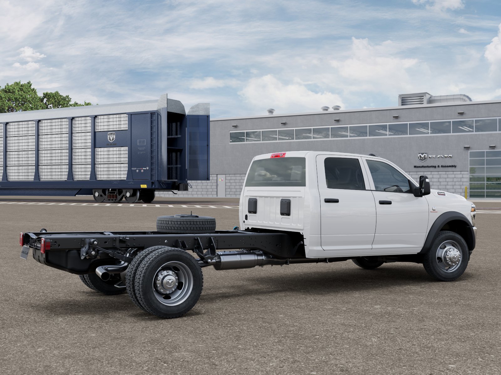 New 2027 Ram 5500 Chassis Cab TRADESMAN CREW 4X4 84' CA Pickup