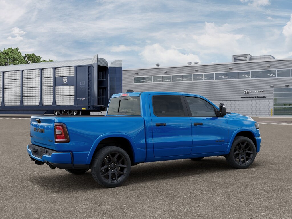 New 2026 Ram 1500 LARAMIE CREW CAB 4X4 5'7 BOX Pickup