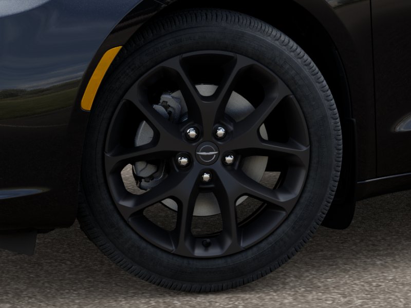 2026 Chrysler Pacifica Limited photo 4