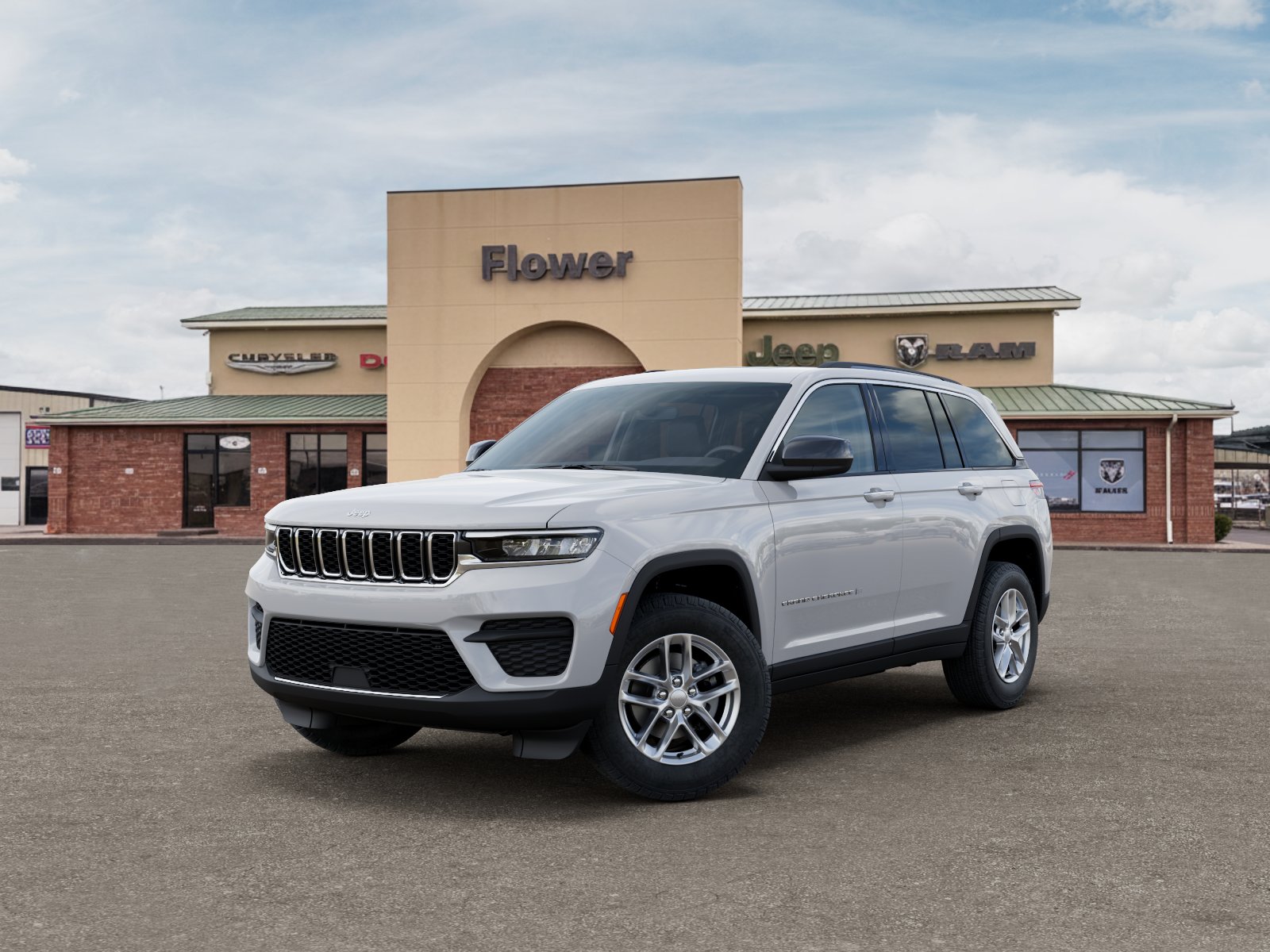 2025 Jeep Grand Cherokee Laredo - Photo 29