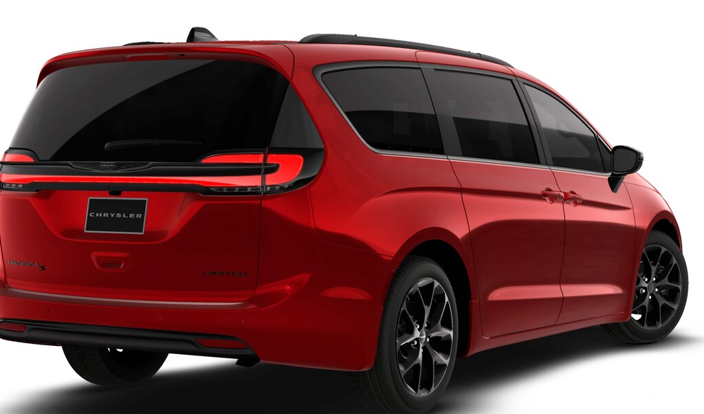 New 2026 Chrysler Pacifica LIMITED Passenger Van