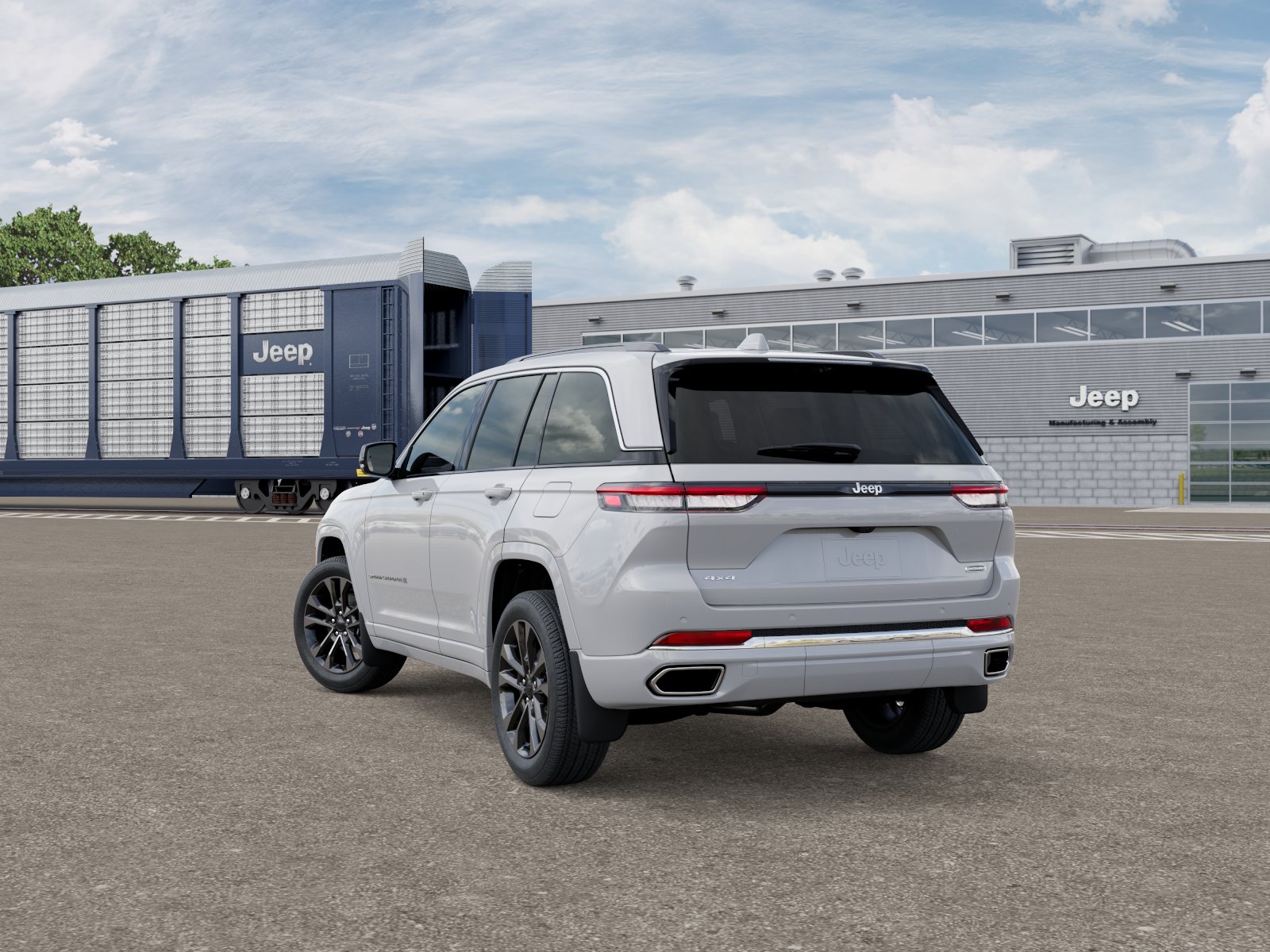 2025 Jeep Grand Cherokee Overland photo 3