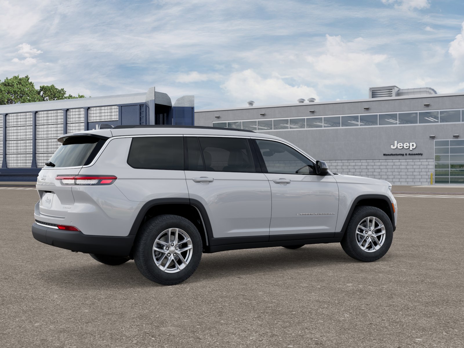 2025 Jeep Grand Cherokee Laredo photo 3