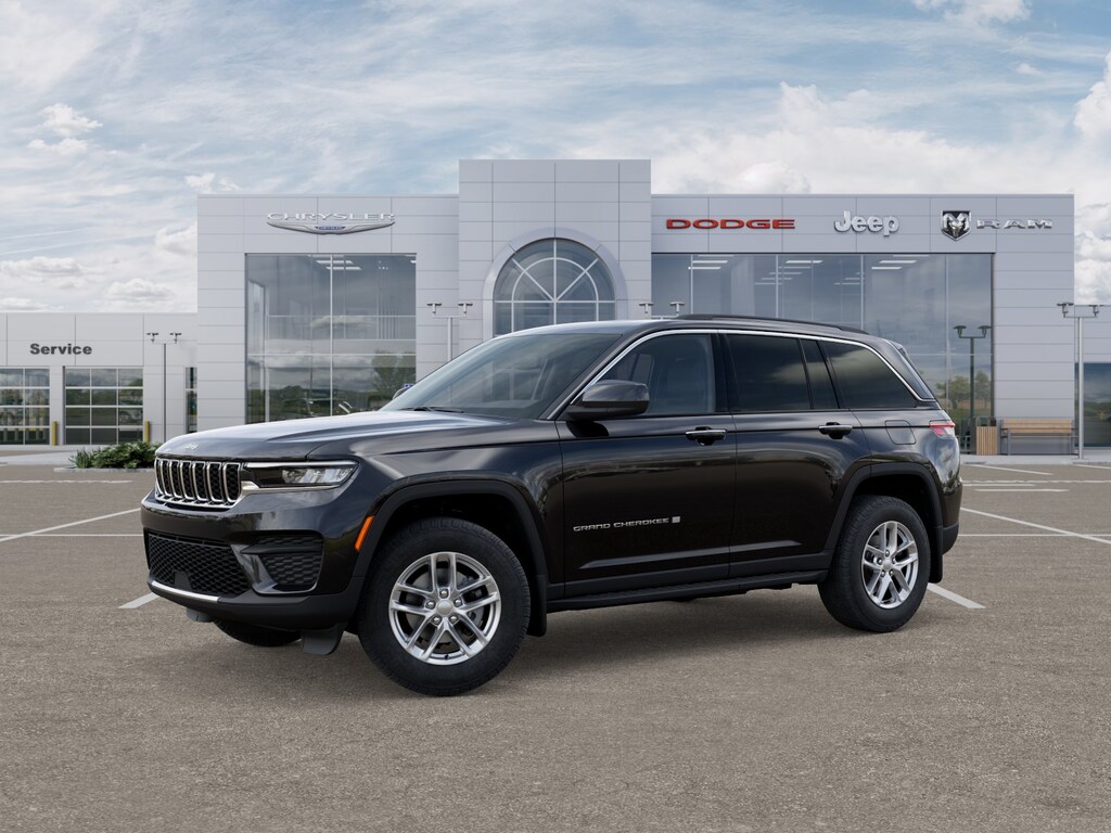 New 2025 Jeep Grand Cherokee LAREDO X 4X4 Sport Utility