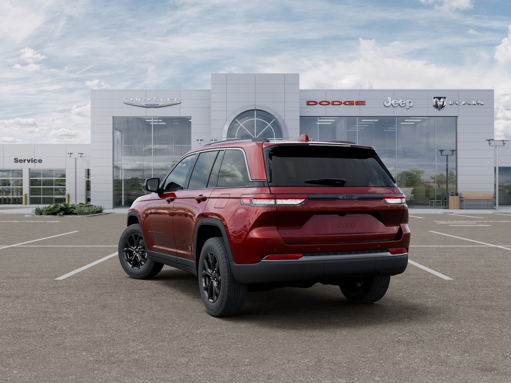 New 2026 Jeep Grand Cherokee Laredo Altitude 4x4 SUV