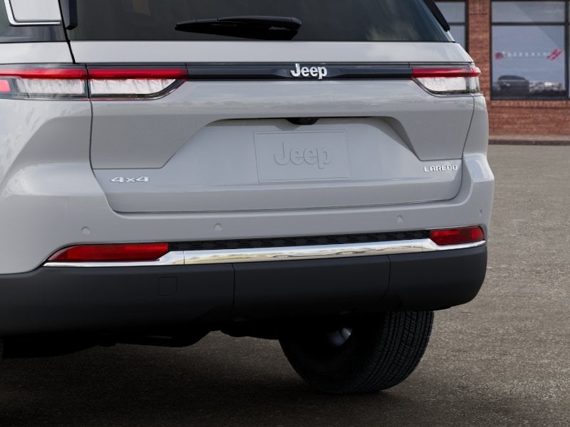 2025 Jeep Grand Cherokee Laredo - Photo 41
