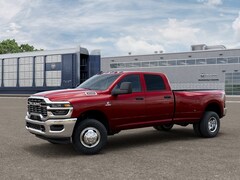 2026 Ram 3500 TRADESMAN CREW CAB 4X4 8' BOX Pickup