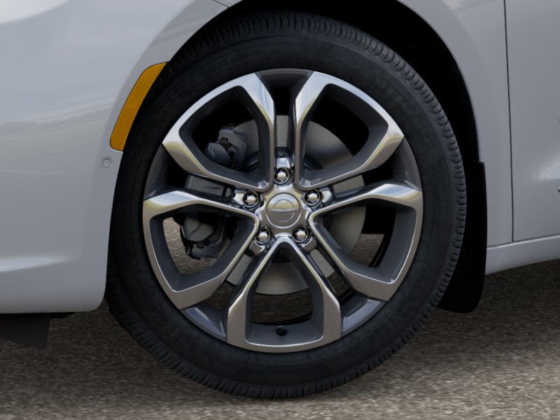 2026 Chrysler Pacifica Pinnacle photo 4