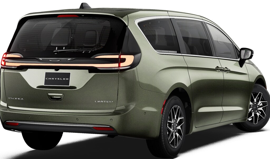 New 2027 Chrysler Pacifica LIMITED Passenger Van