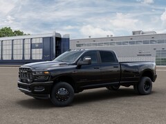 2026 Ram 3500 BIG HORN CREW CAB 4X4 8' BOX Pickup