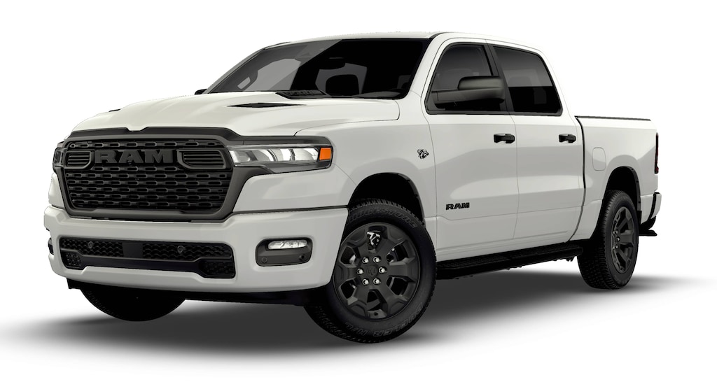New 2026 Ram 1500 EXPRESS CREW CAB 4X4 5'7 BOX Pickup