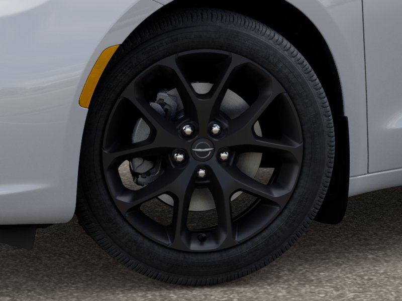 2026 Chrysler Pacifica Limited photo 4