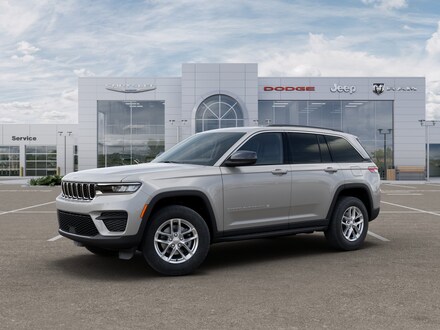 2025 Jeep Grand Cherokee LAREDO X 4X4 Sport Utility