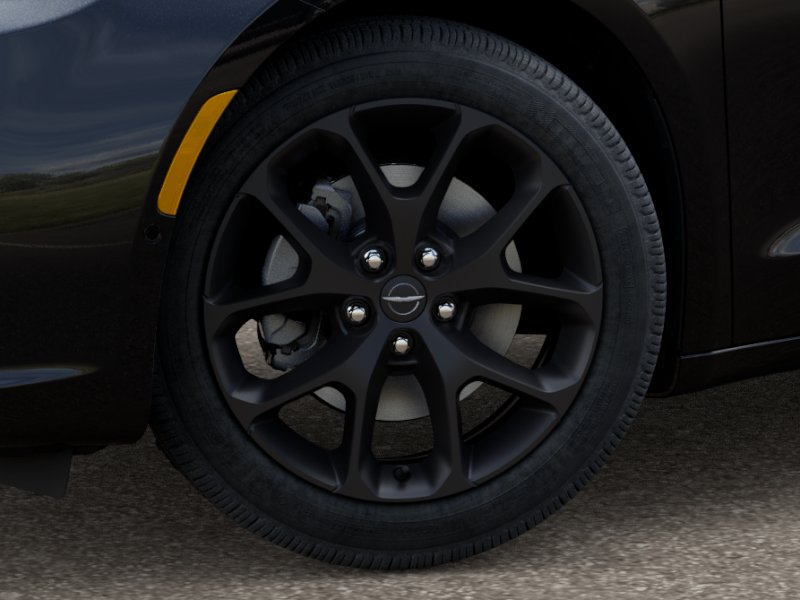 2026 Chrysler Pacifica Limited photo 4