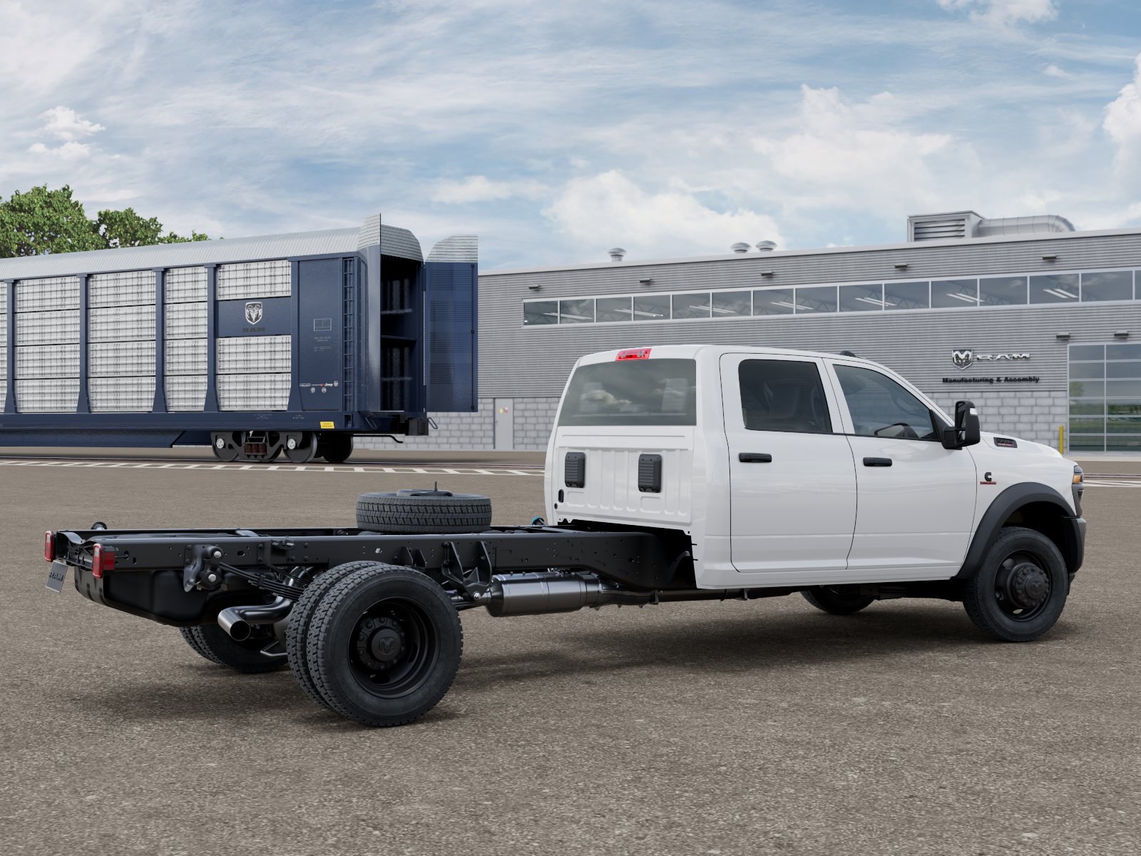 New 2027 Ram 5500 Chassis Cab TRADESMAN CREW 4X4 84' CA Pickup
