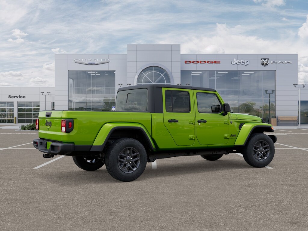 New 2025 Jeep Gladiator Sport S Pickup