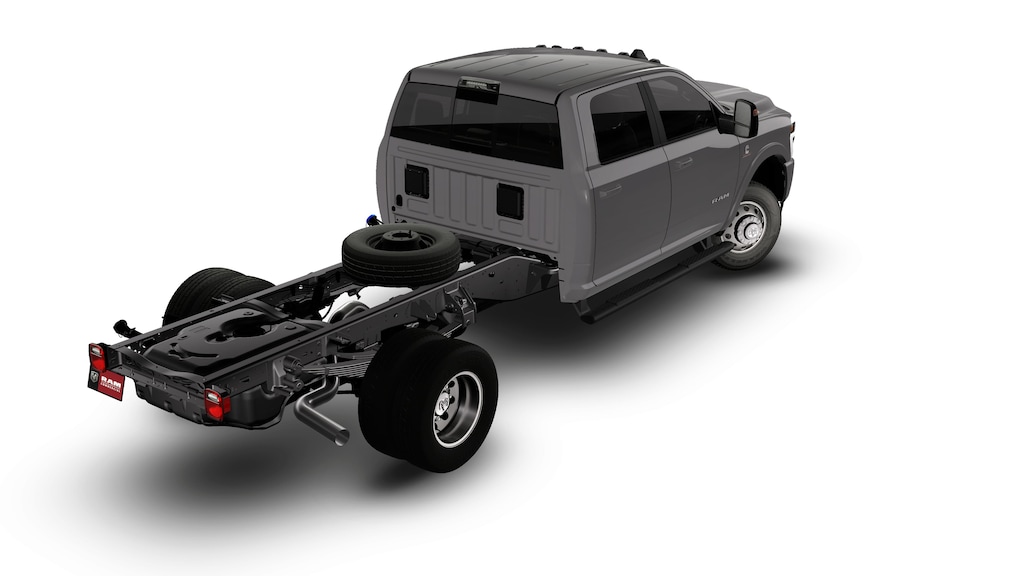 New 2026 Ram 3500 BIG HORN CREW CAB CHASSIS 4X4 60' CA Pickup
