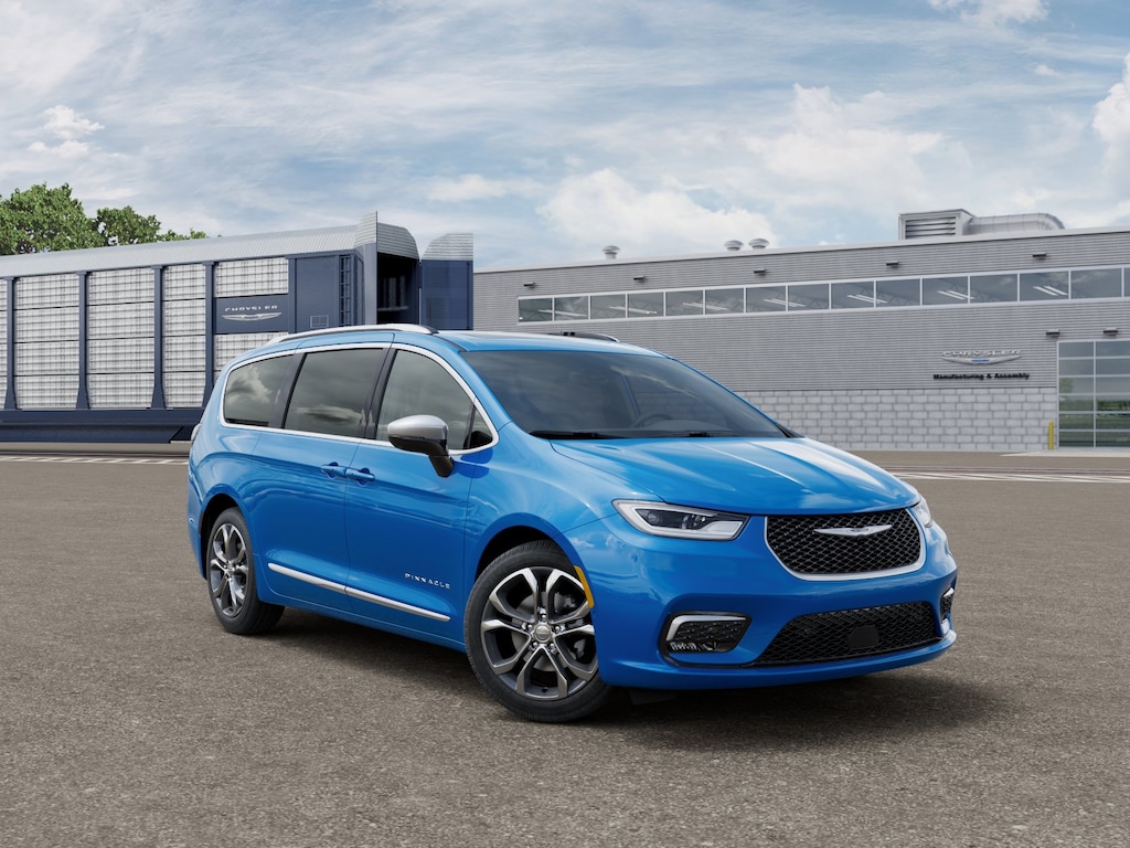 New 2026 Chrysler Pacifica PINNACLE Passenger Van
