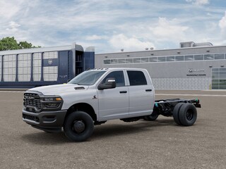 2026 Ram 3500 TRADESMAN CREW CAB CHASSIS 4X4 60' CA Pickup