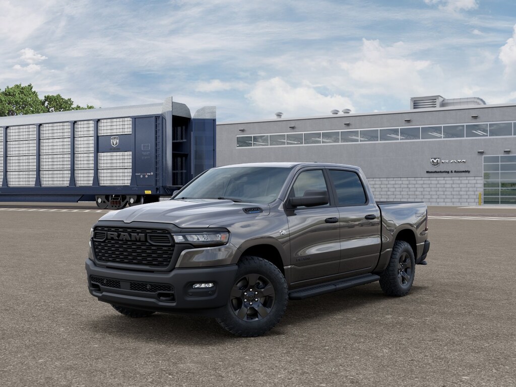 New 2026 Ram 1500 WARLOCK CREW CAB 4X4 5'7 BOX Pickup