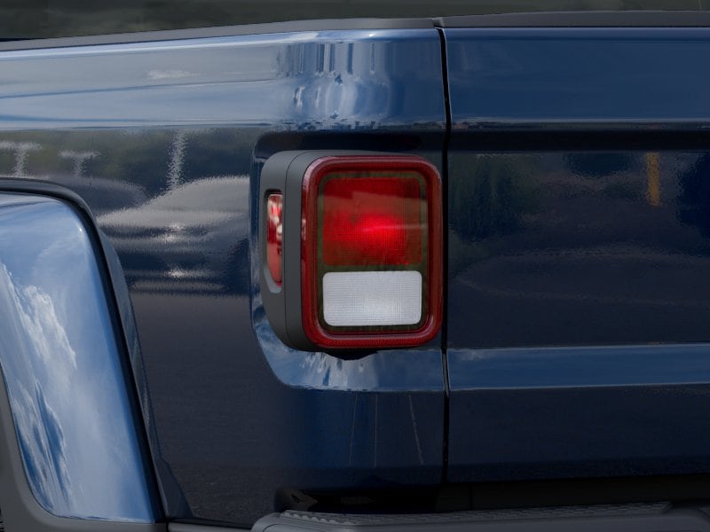 2025 Jeep Gladiator Nighthawk - Photo 22