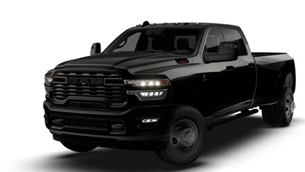 2026 Ram 3500 TRADESMAN CREW CAB 4X4 8' BOX Pickup