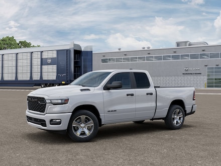 2026 Ram 1500 Express 4x4 Quad Cab 64 Box Pickup