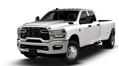 2026 Ram 3500 TRADESMAN CREW CAB 4X4 8' BOX Pickup